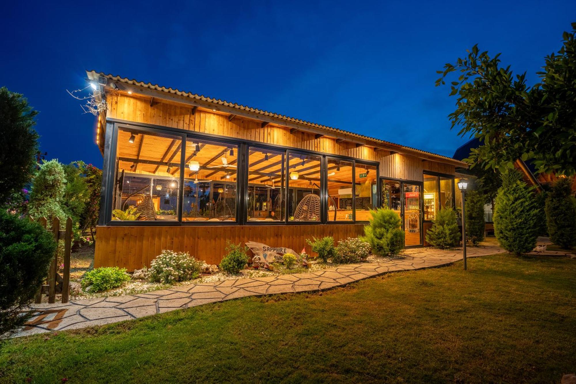 Karaoez Sapphire Bungalows Kumluca Kültér fotó