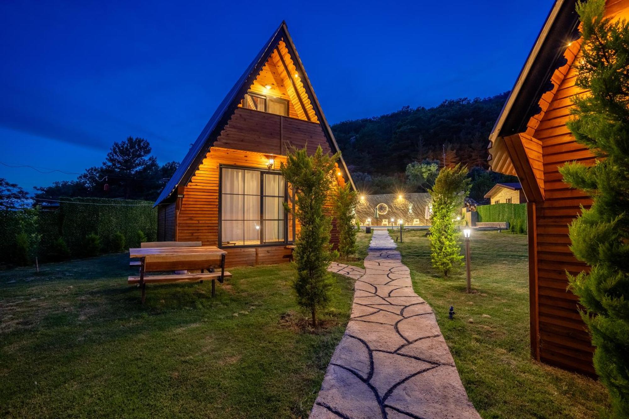 Karaoez Sapphire Bungalows Kumluca Kültér fotó