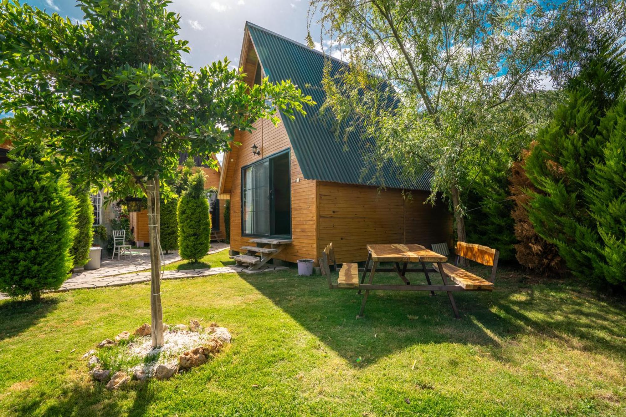 Karaoez Sapphire Bungalows Kumluca Kültér fotó