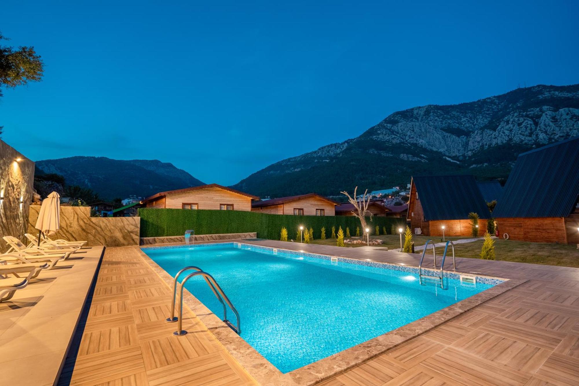 Karaoez Sapphire Bungalows Kumluca Kültér fotó