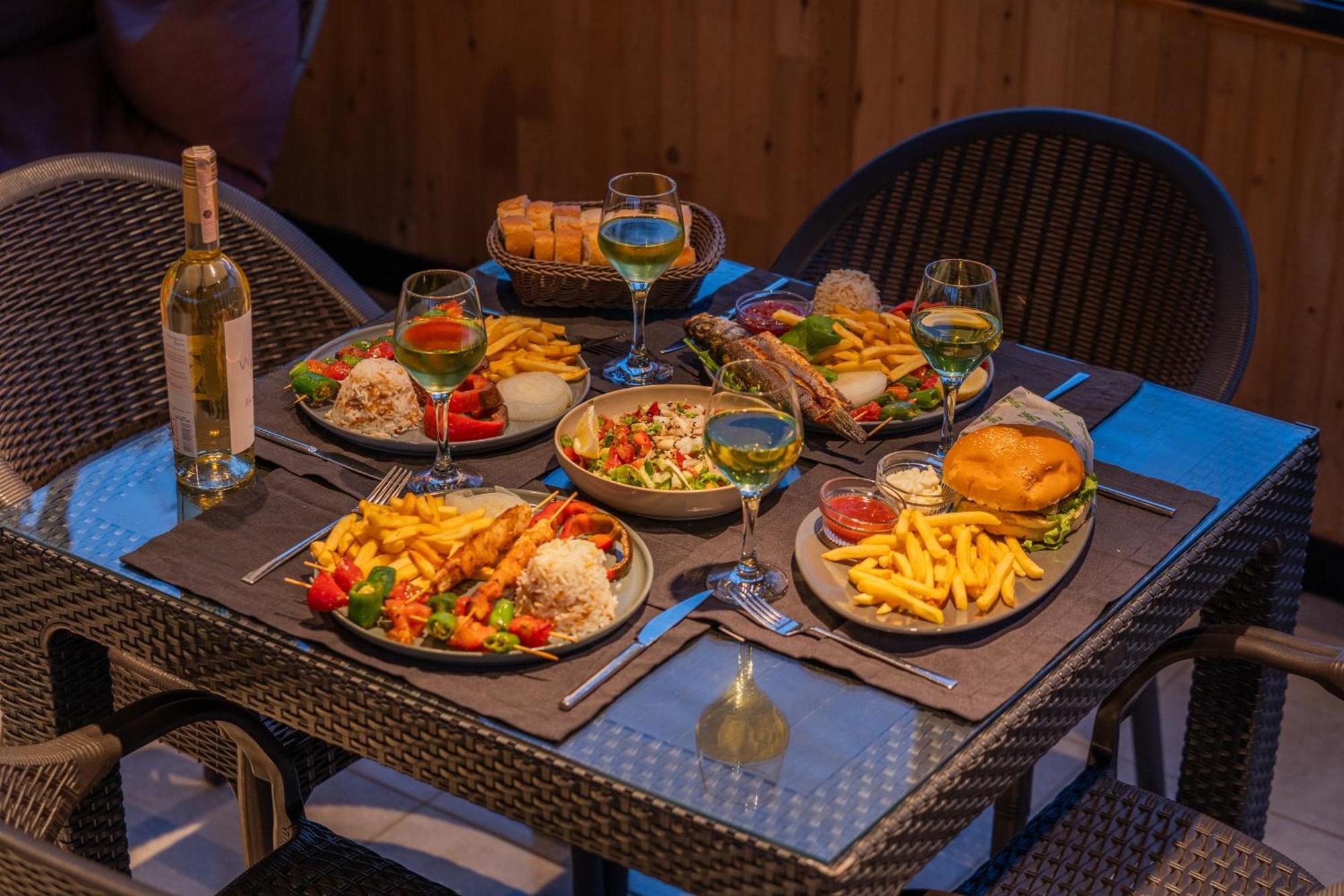 Karaoez Sapphire Bungalows Kumluca Kültér fotó