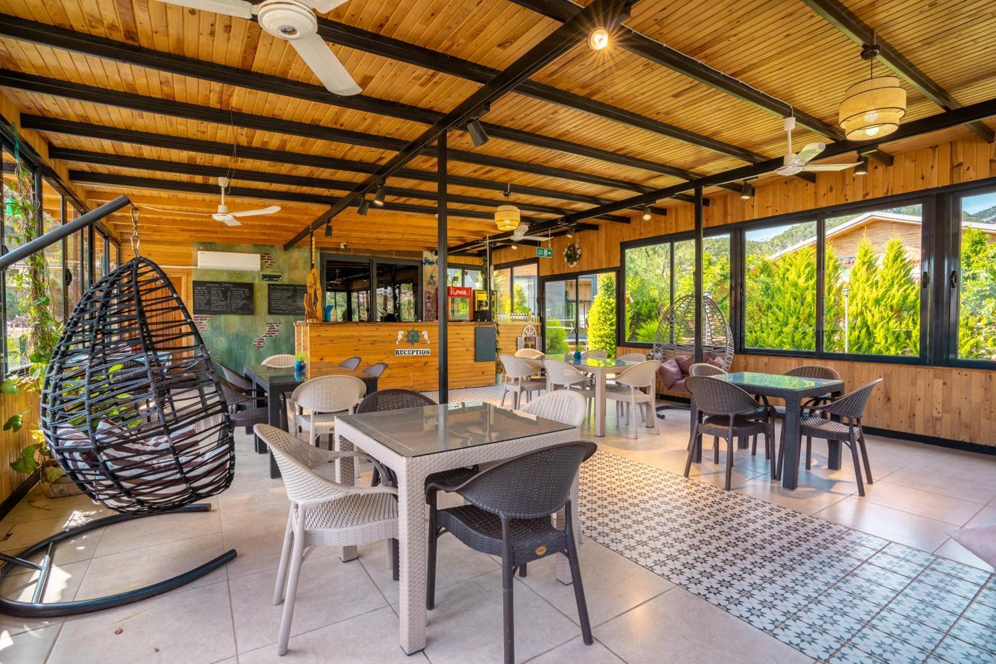 Karaoez Sapphire Bungalows Kumluca Kültér fotó