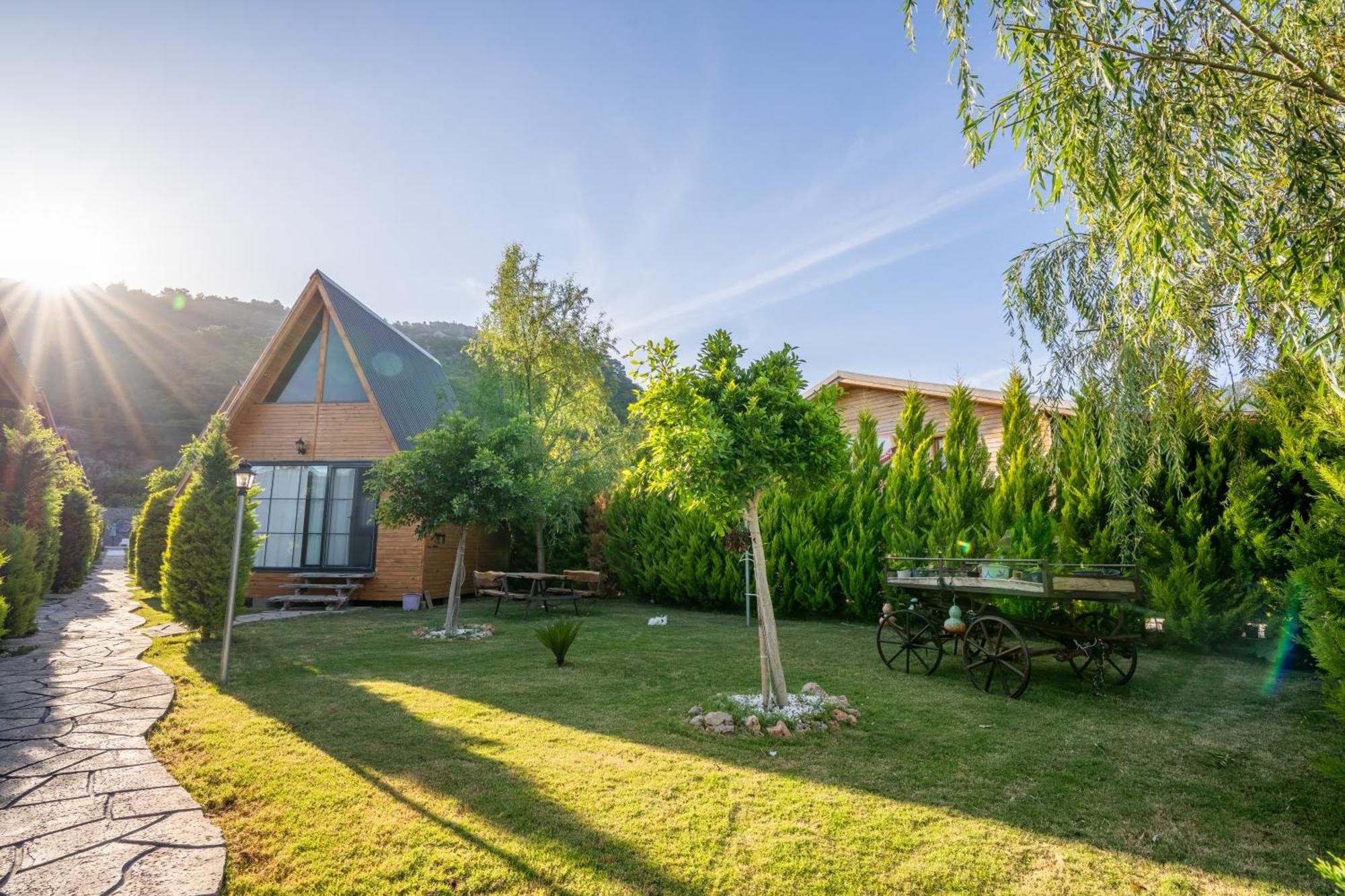 Karaoez Sapphire Bungalows Kumluca Kültér fotó
