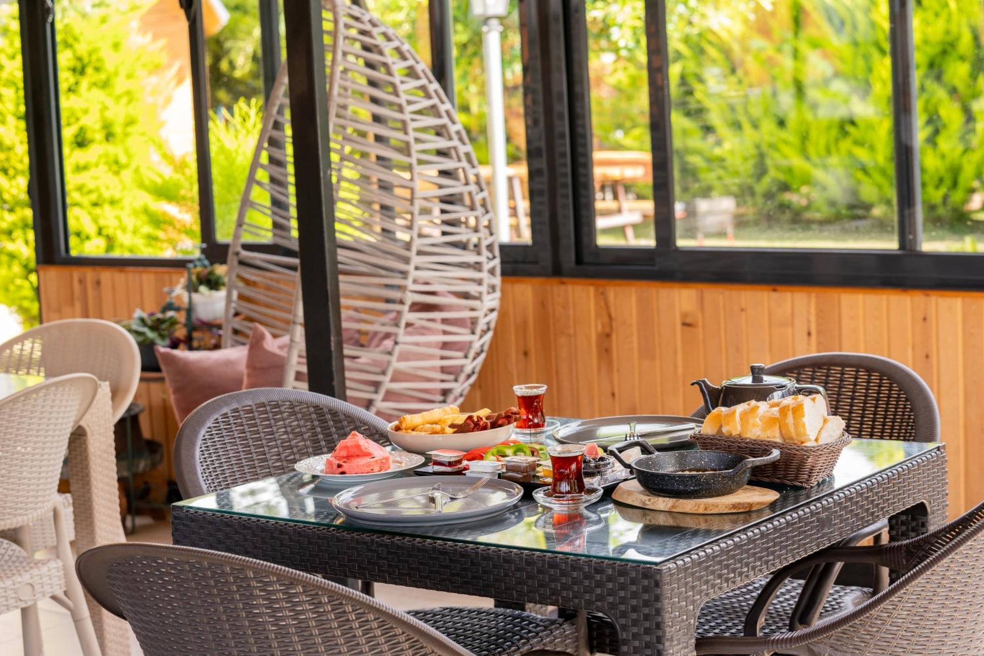 Karaoez Sapphire Bungalows Kumluca Kültér fotó