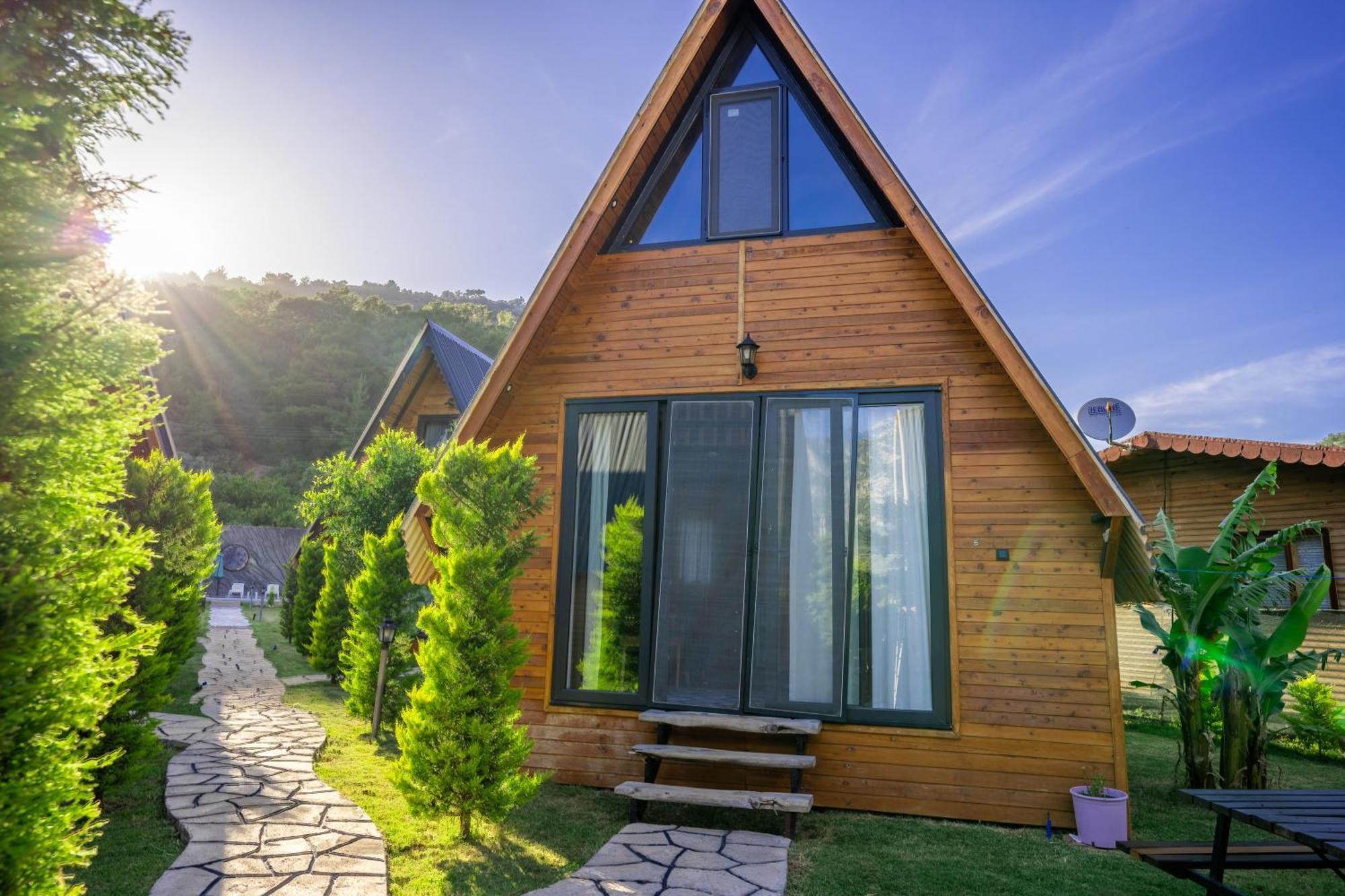 Karaoez Sapphire Bungalows Kumluca Kültér fotó