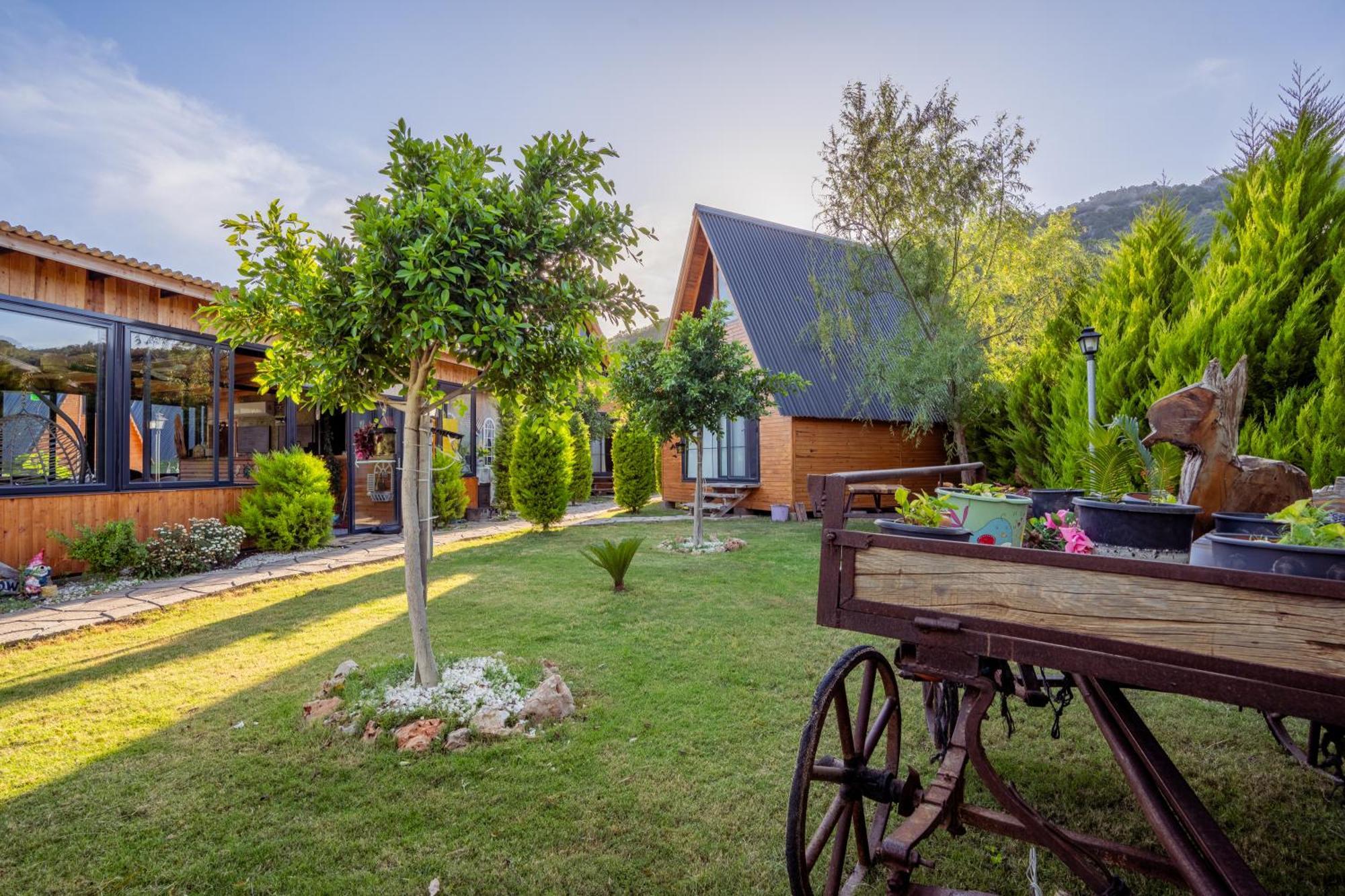 Karaoez Sapphire Bungalows Kumluca Kültér fotó
