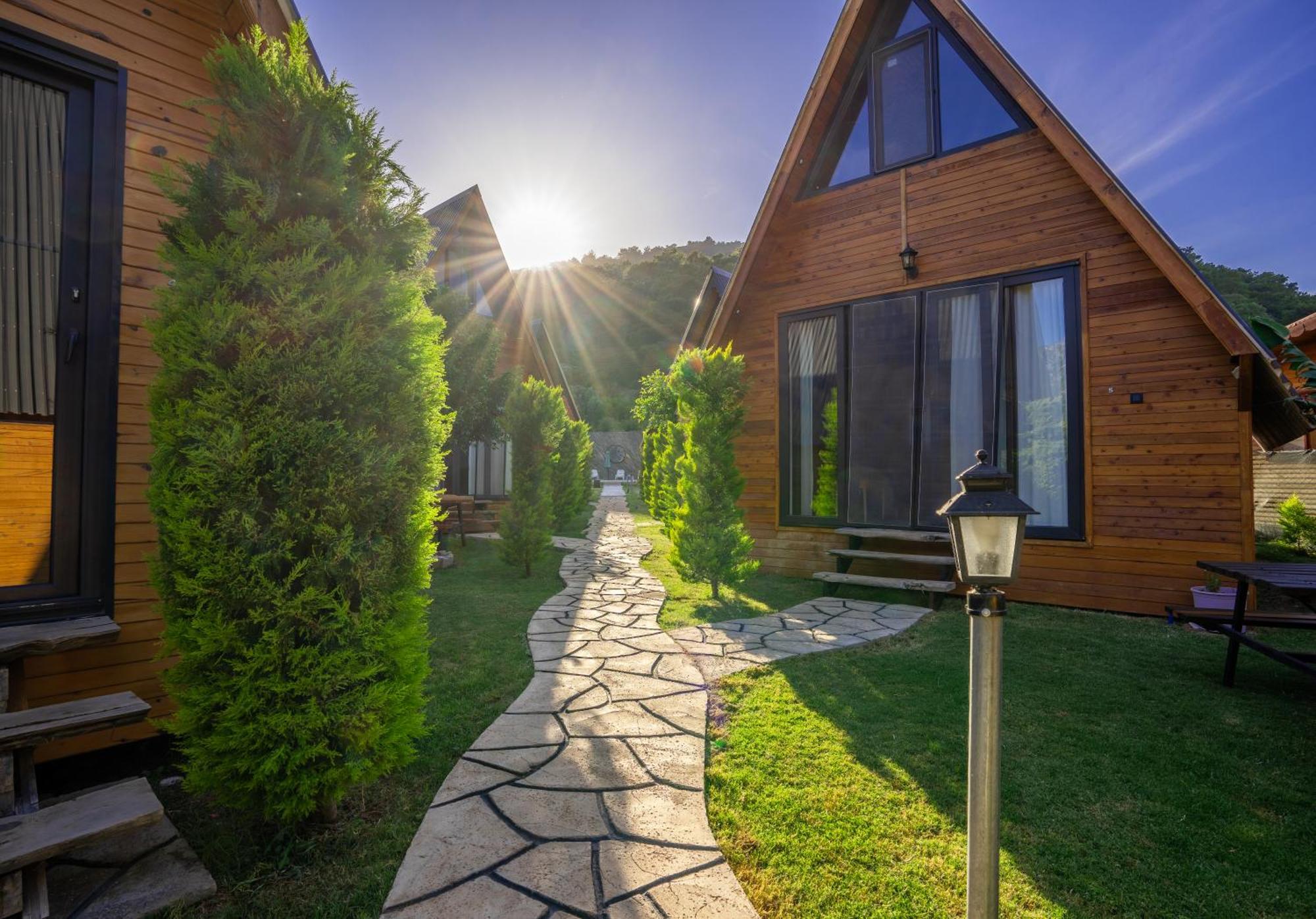 Karaoez Sapphire Bungalows Kumluca Kültér fotó