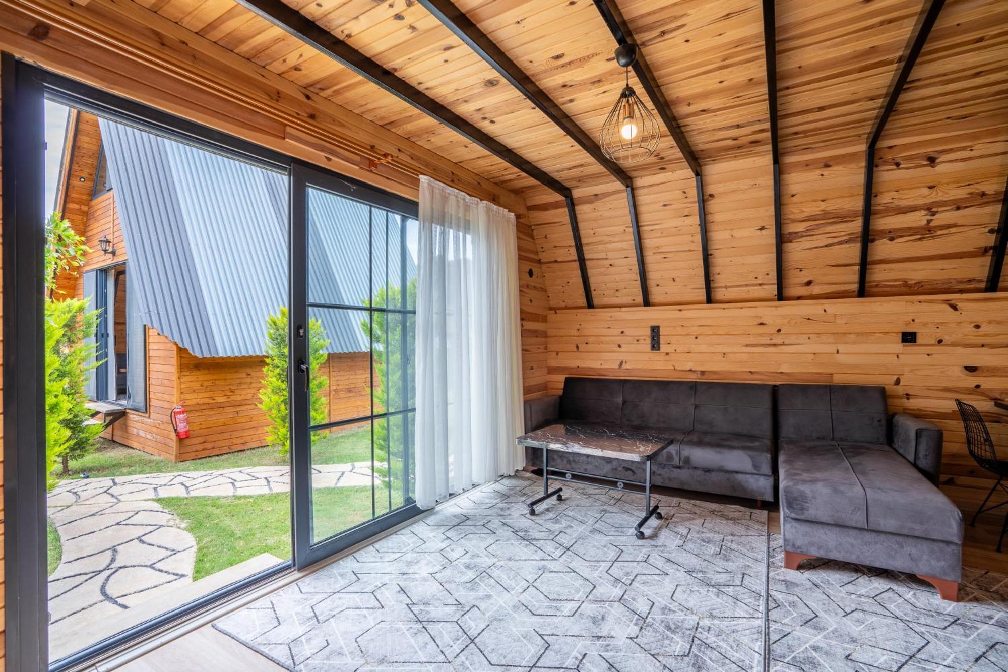 Karaoez Sapphire Bungalows Kumluca Kültér fotó